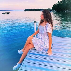 Blue Pastel Flower Dress Women’s Size M